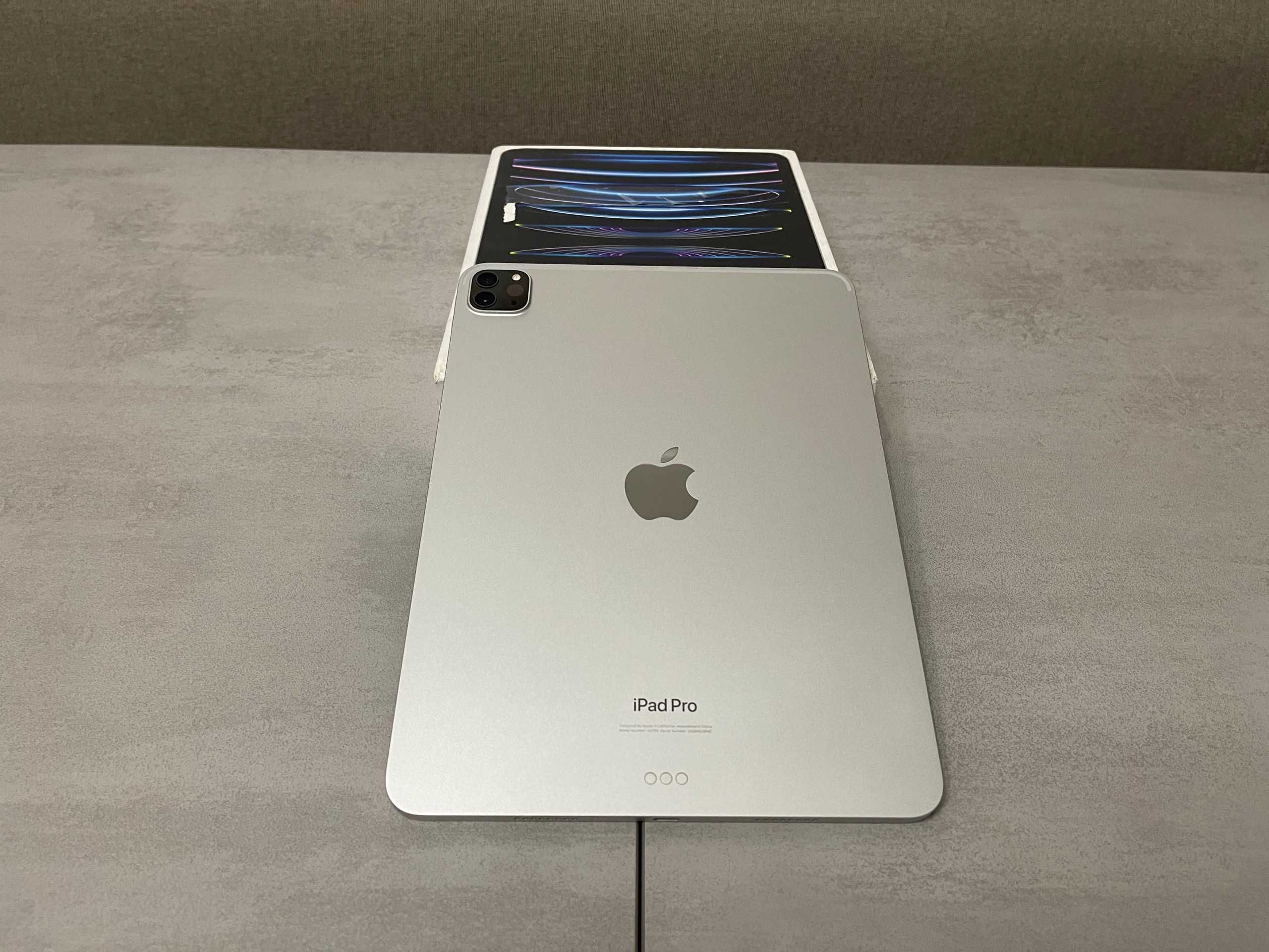 Apple iPad Pro A2759, MNXG3LL/A, 4th Gen 2022, 11", Apple M2 8GB 256GB
