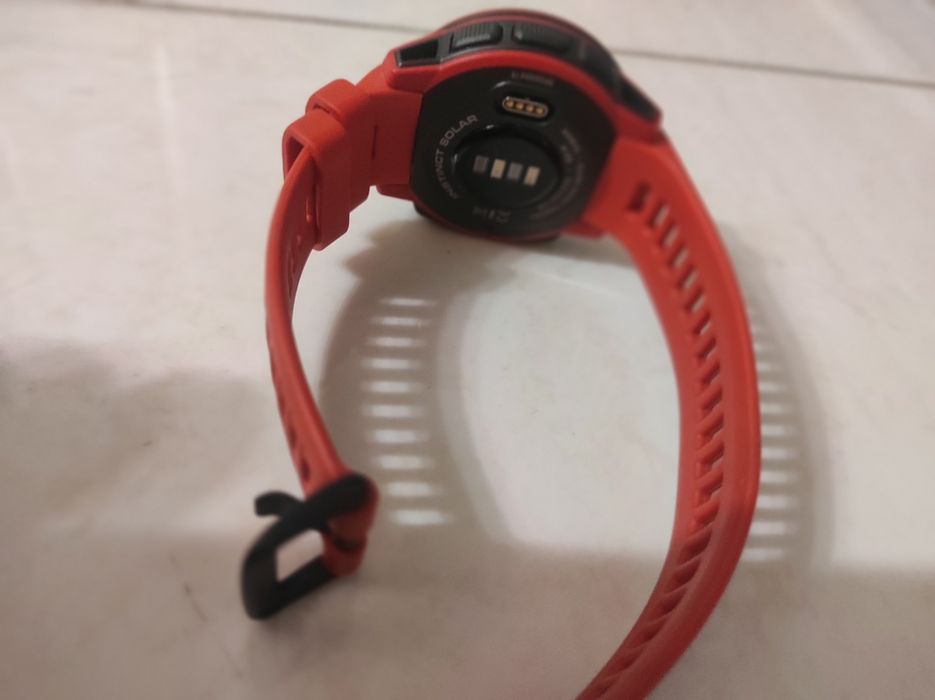Часы навигатор Garmin Instinct Solar Flame Red