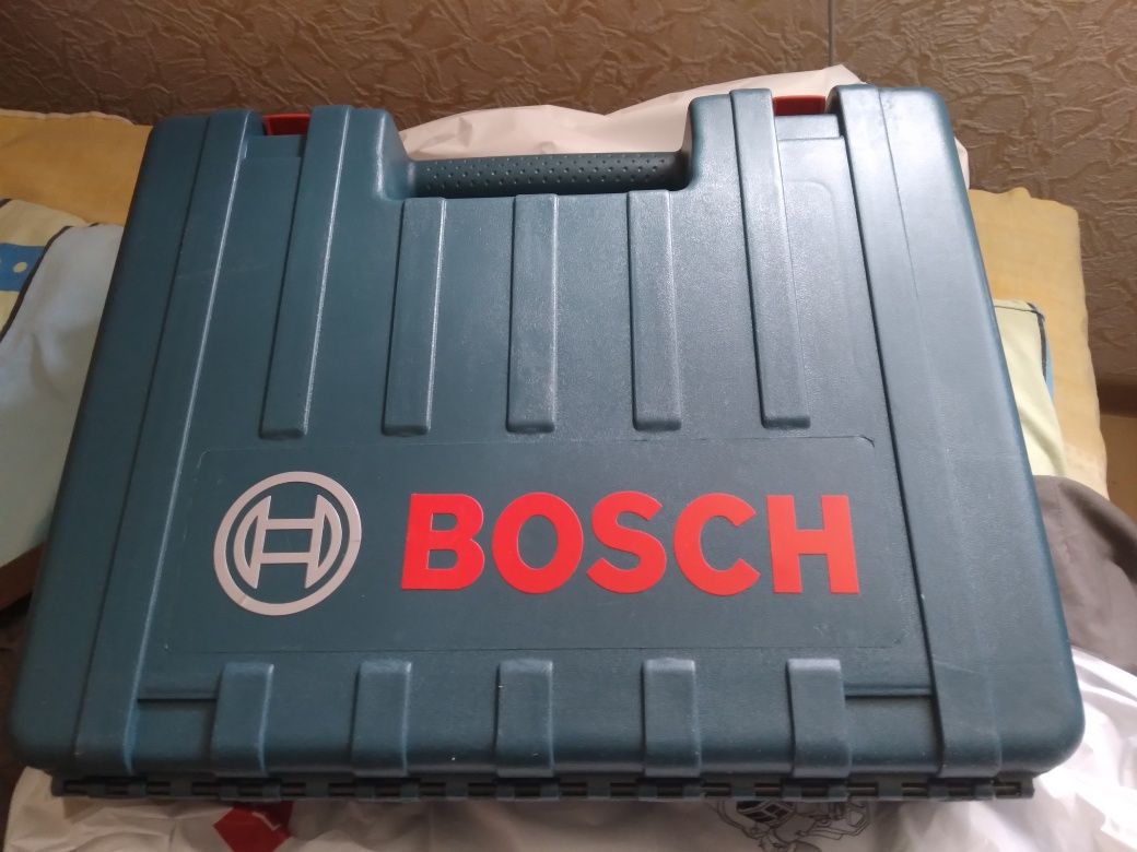 Електро інструмент фірми bosch gbn 2 - 26 dfr