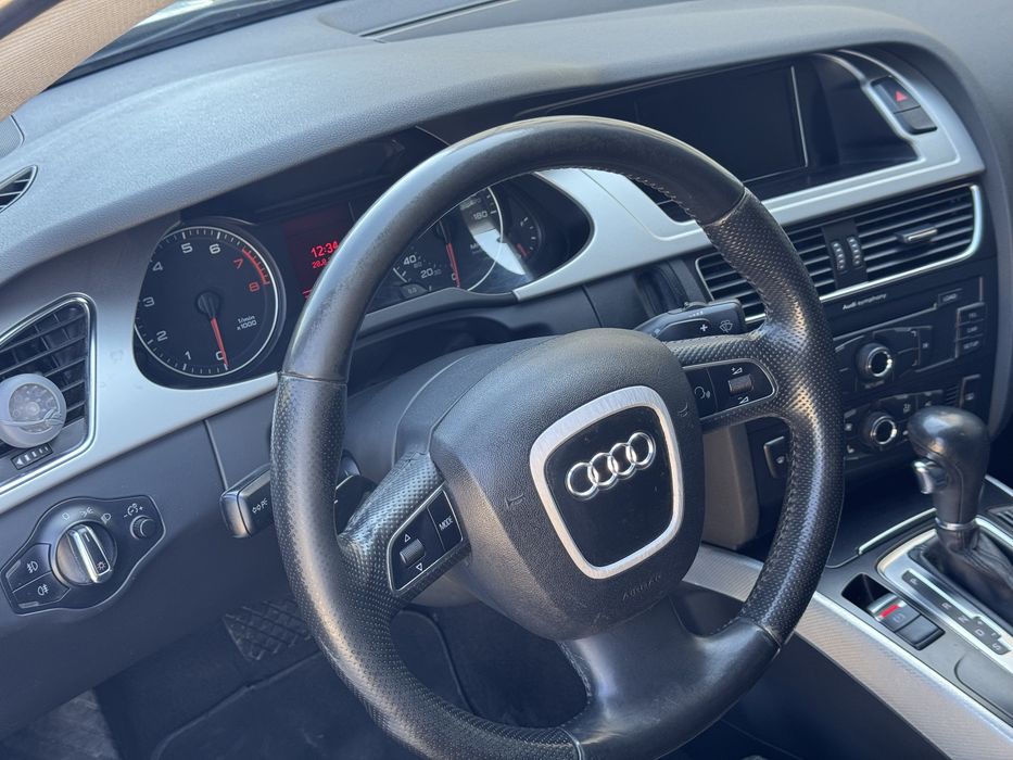 Audi a4 b8 quattro