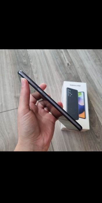 Продам Samsung a52 4/128
