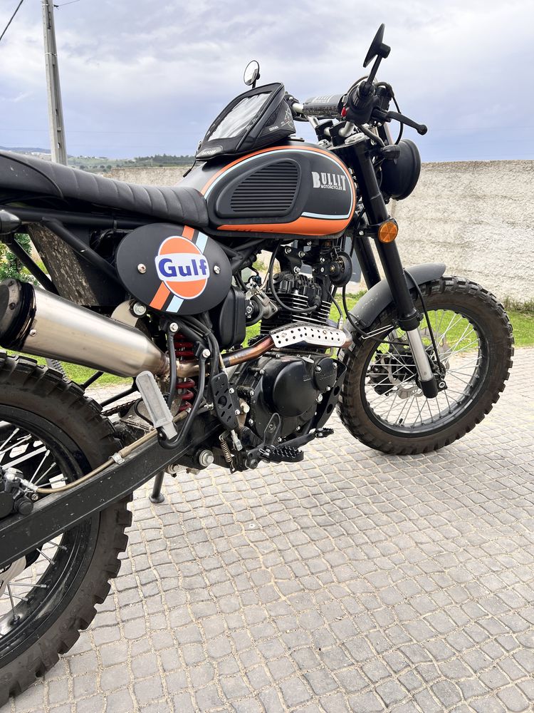Bullit hero Gulf edition