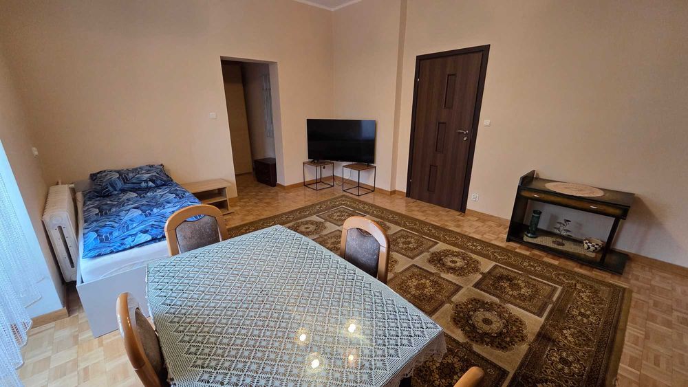 Dworek Gulczewko – pokoje i apartamenty pracownicze blisko Wrześni