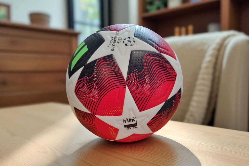 Футбольный мяч Адидас Лига чемпионов 2025, 5 размер, РОСПРОДАЖА!