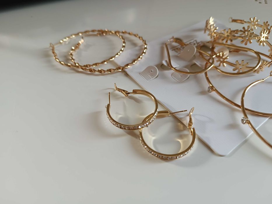 Kolczyki 5 par sztuczna biżuteria złote