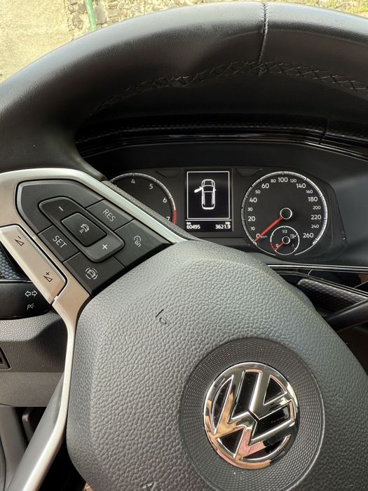 Volkswagen T-Cross 1.0 TSI com plano de manutencao ate 2026