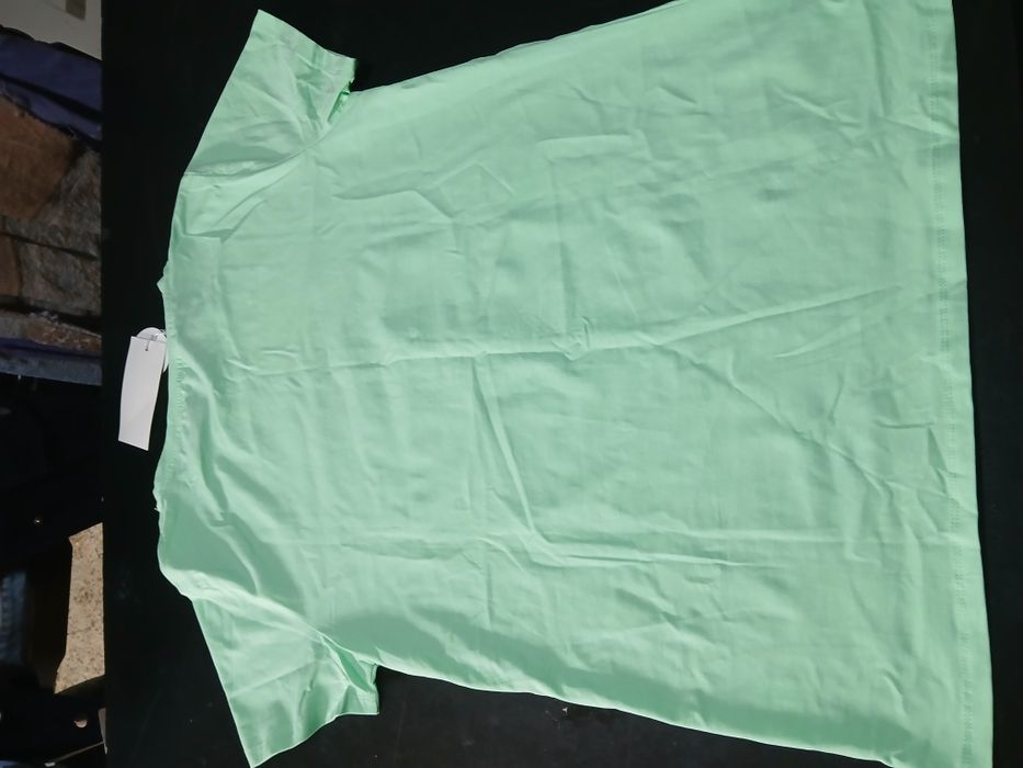 Camisola meiga corta verde