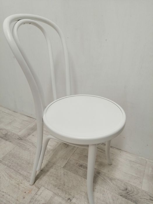 krzesło krzesła model Thonet A-18 gięty buk do salonu stołu komplet