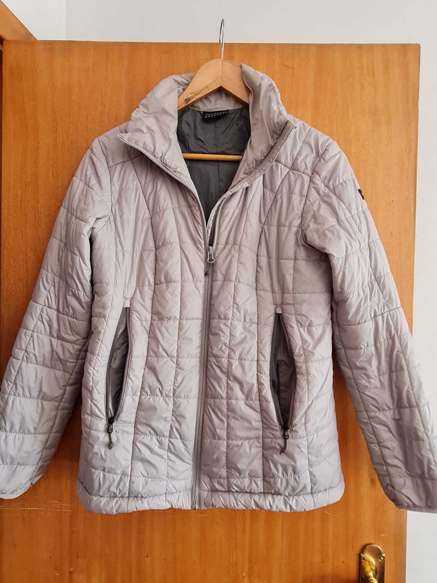 Casaco leve Decathlon, acolchoado