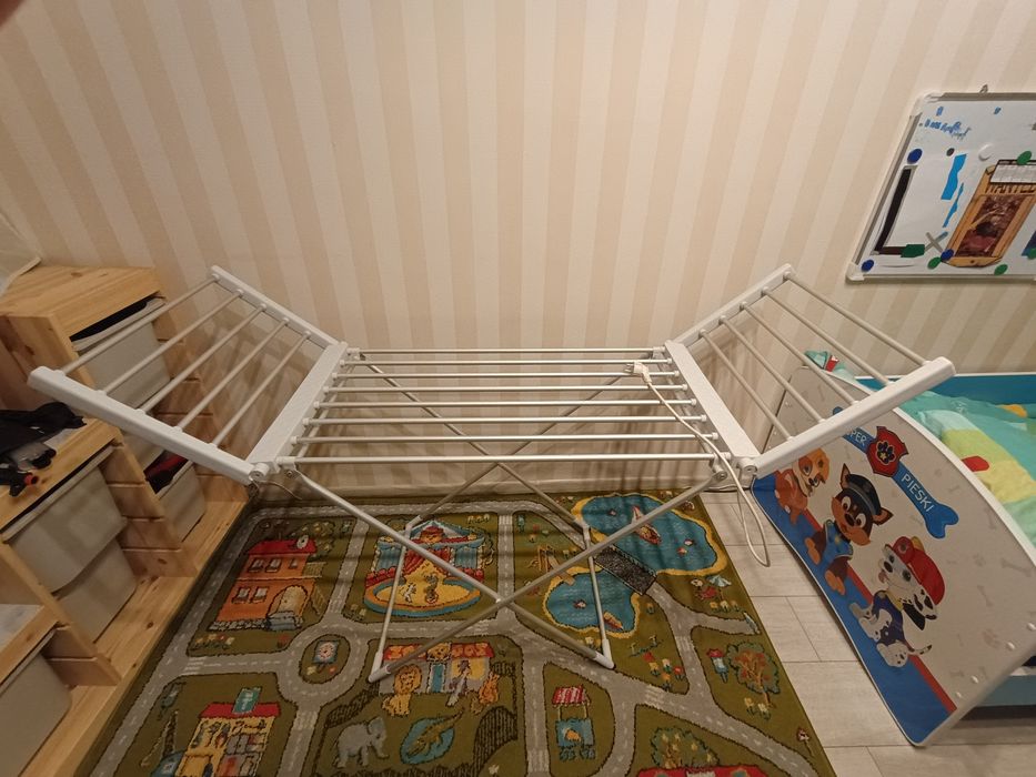 Elektryczna suszarka na pranie Labesto sprawna