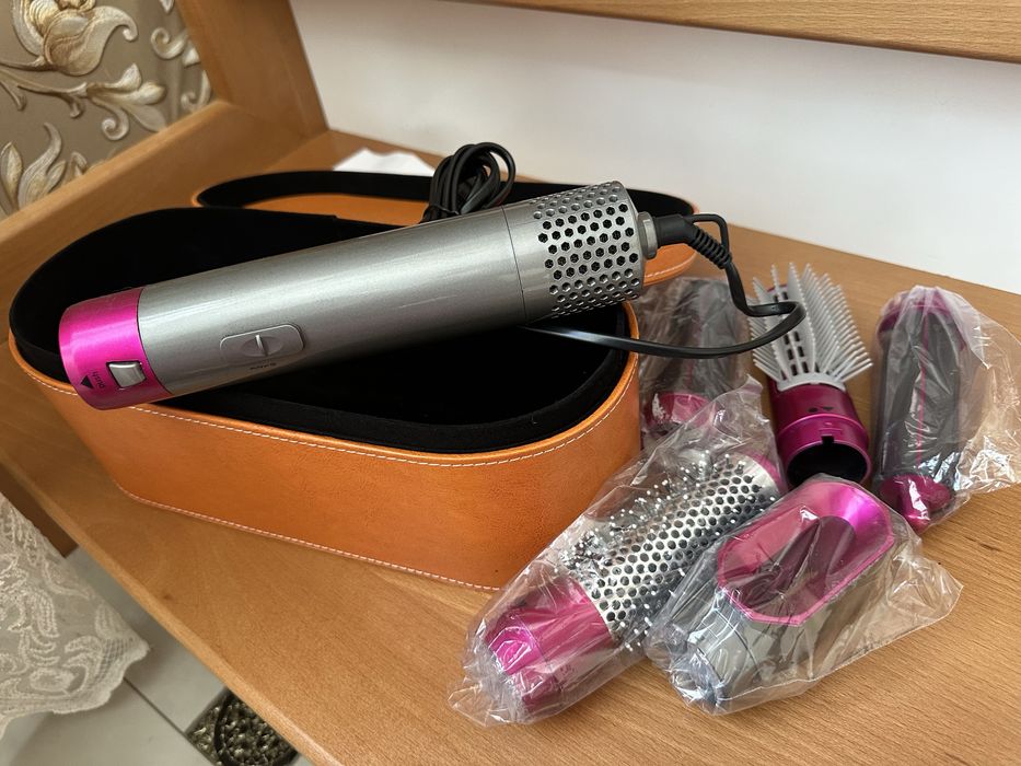 Стайлер для волосся 5 в 1 (фен, браш)