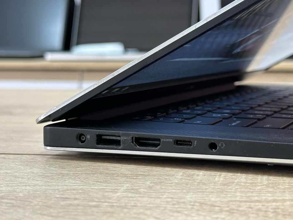 Dell XPS 15 9550 i7-6700HQ 16ram 256ssd ShopusCenter