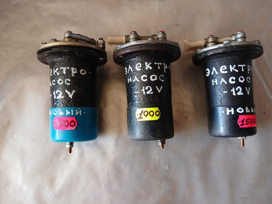 насос от печки запорожца,электробензонасос 12В.( новый и б.у.)