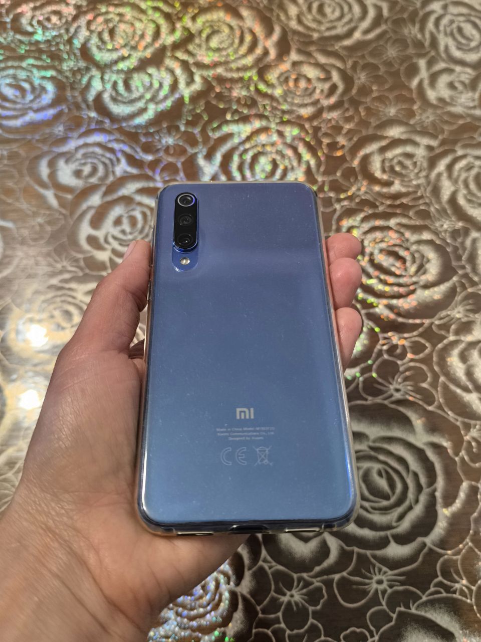 Xiaomi Mi 9 SE 6/128GB як новий