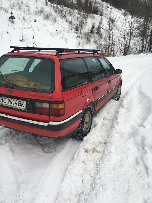 Пасат б3 1.6бензин