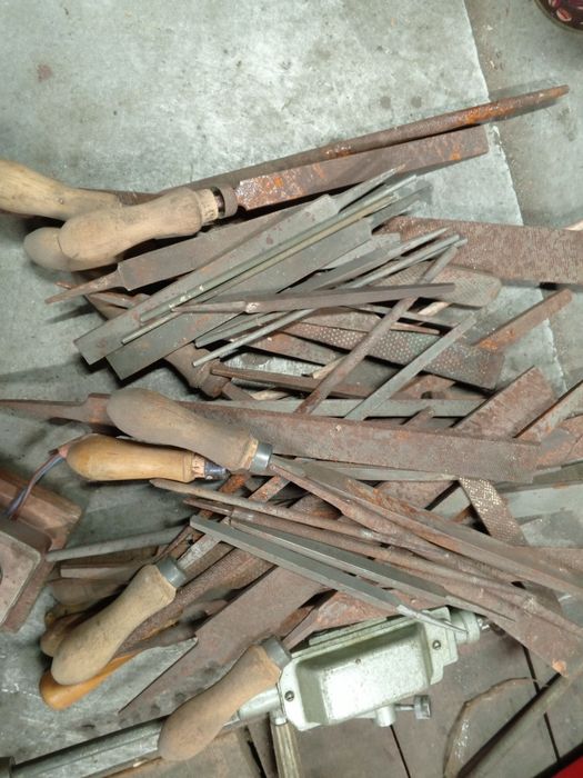 Продам напільнікі, рашпеля, дрель.