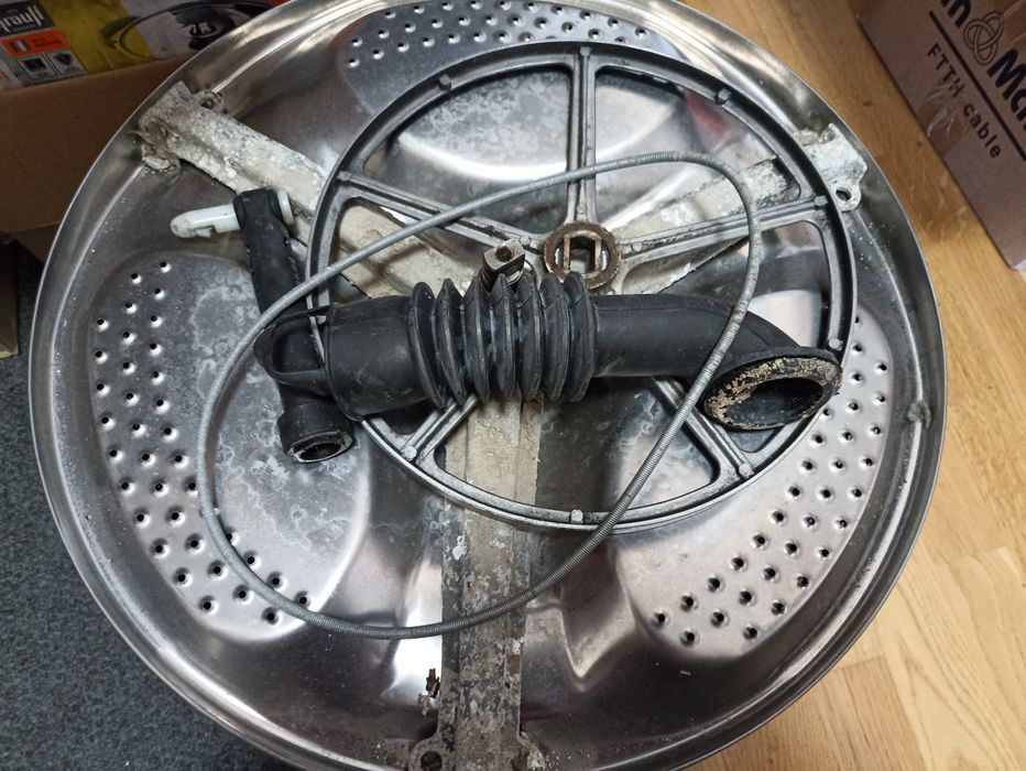 Запчасти к стиральной машинке Indesit WISE 107 S EX V