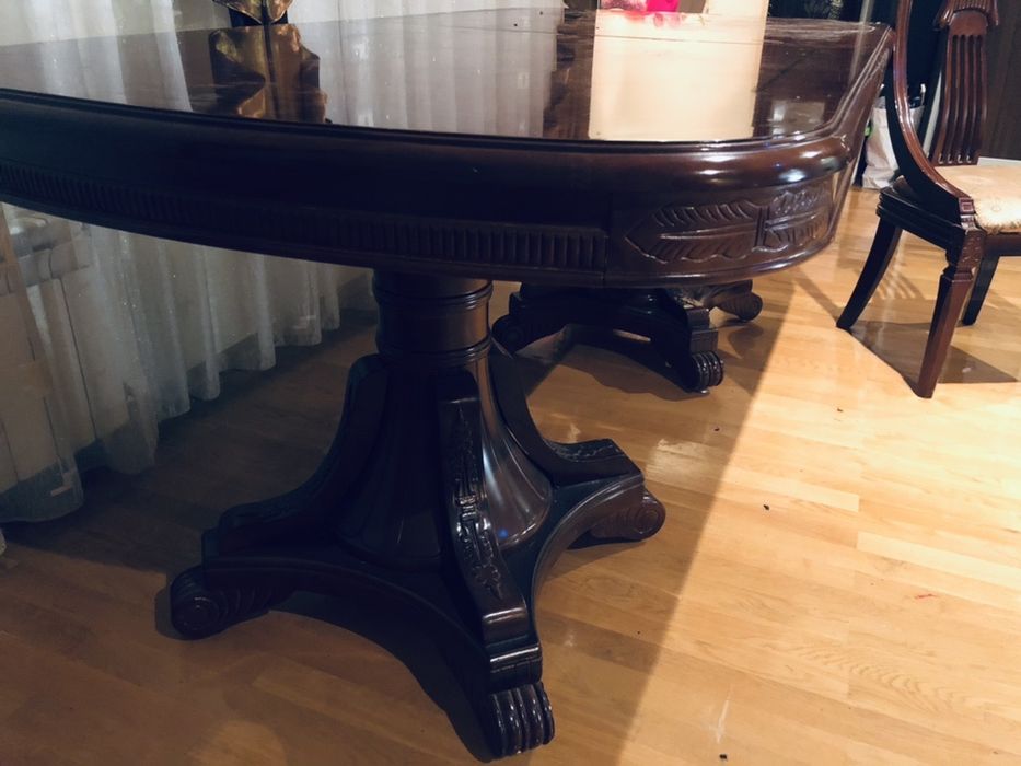 Стіл + крісла столові