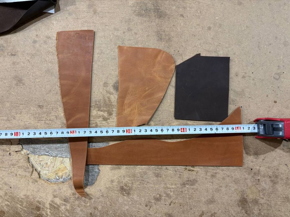 Куски, обрізки шкіри 1,3-2мм