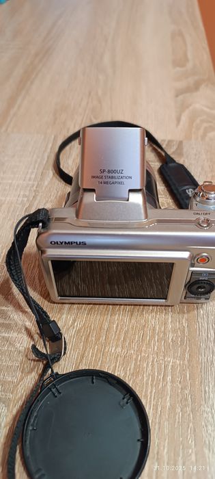 Aparat fotograficzny cyfrowy Olympus 800uz 14Mpikseli Lustrzanka B.d