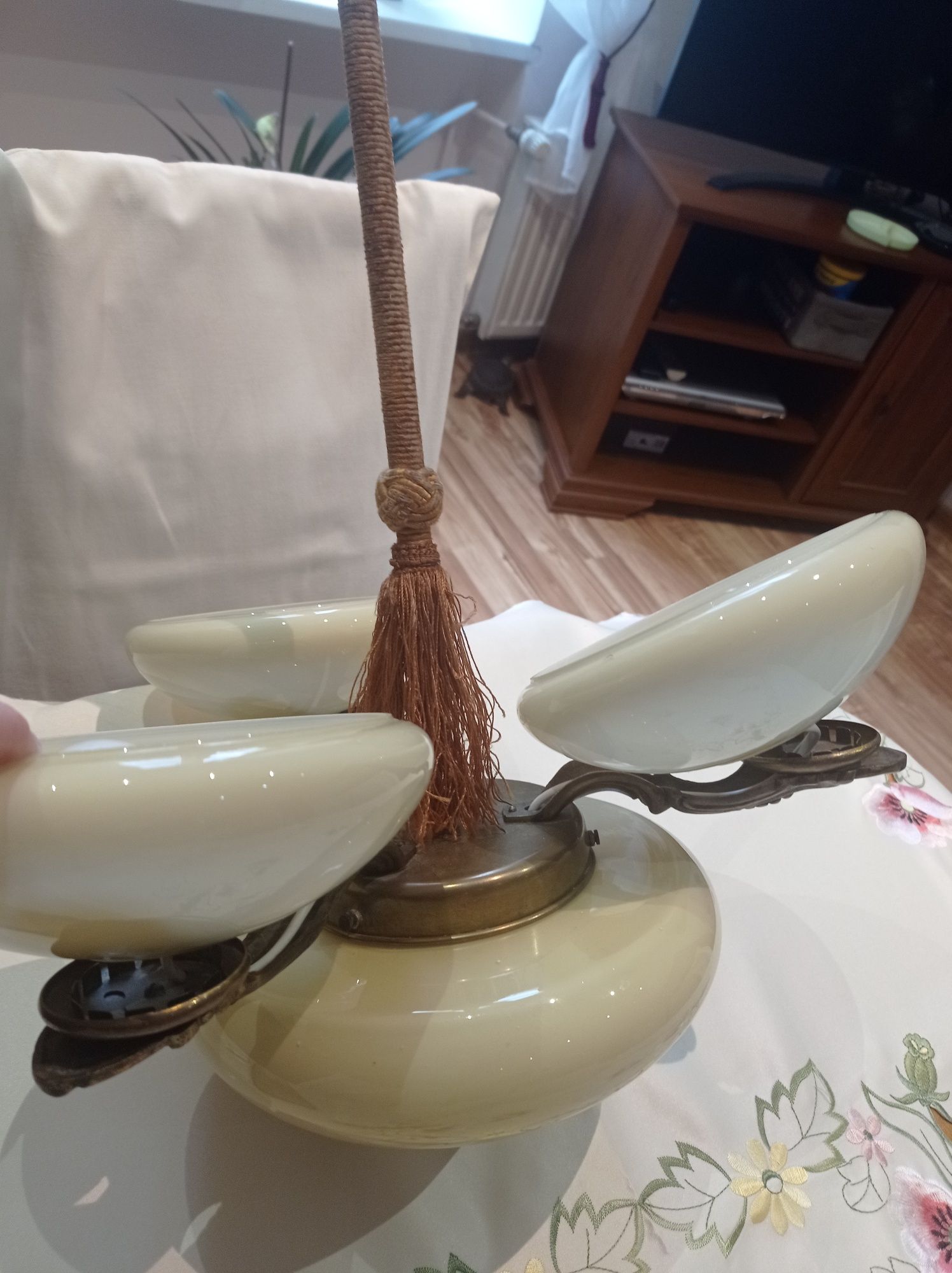 Żyrandol do salonu