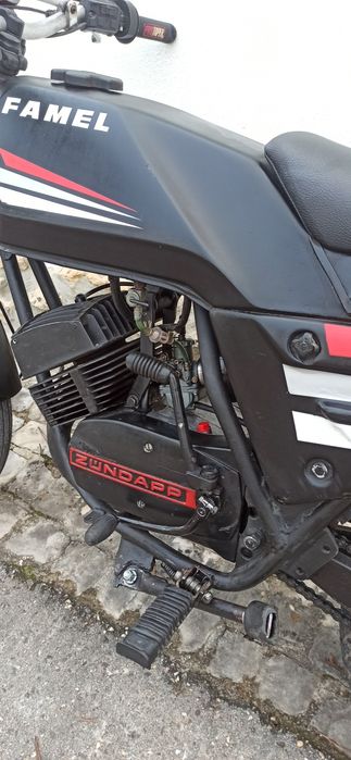 Mtorizada Famel XF-25