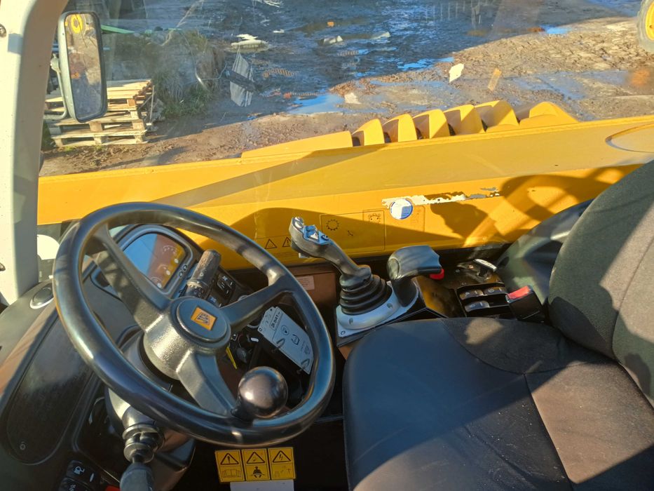 Ładowarka teleskopowa JCB 541/70 2013