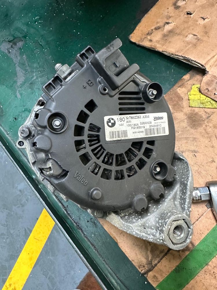 Venda de alternador BMW