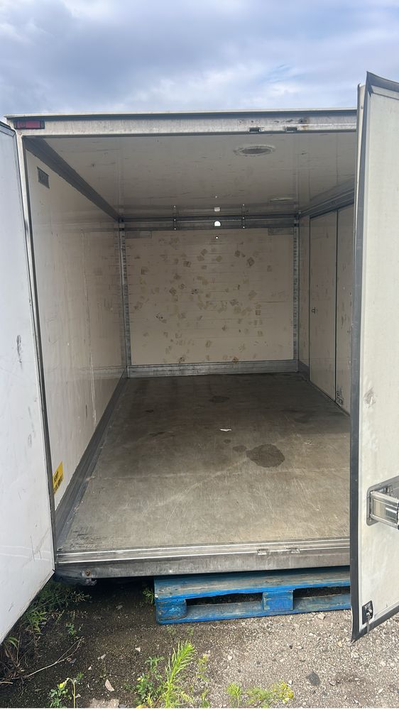 Kontener Izoterma Magazyn Garaz Zabudowa Iveco Daily Mercedes