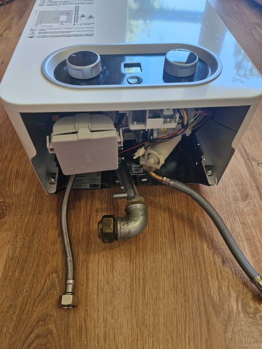 Junkers hydro 4200 wrd9-4kb 23 piecyk gazowy