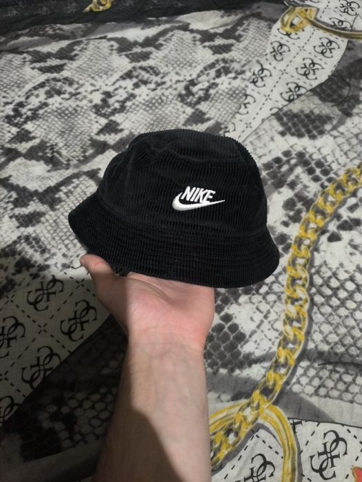 Панама найк чорна