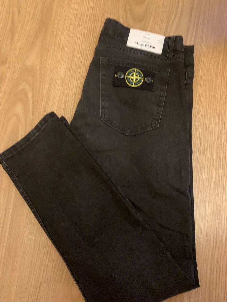 Stone Island..34р.Джинси.Чорно- сірі.Стан відмінний.