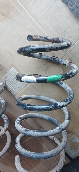 Пружини передні Volvo xc90 02-12