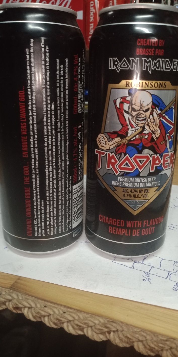 Latas de cerveja do grupo Iron Maiden vazias. para venda ou troca