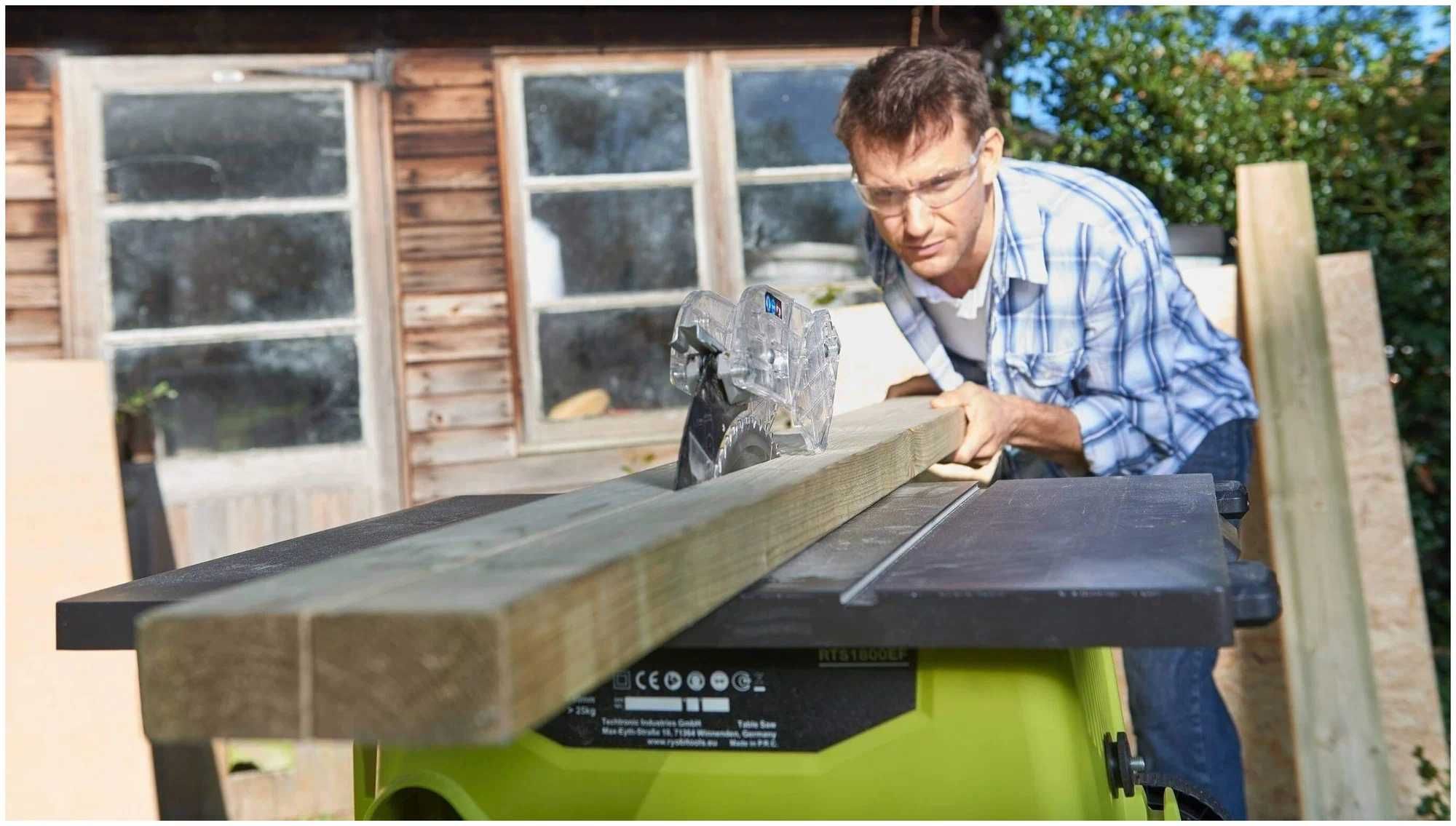 Настільна циркулярна пила  Ryobi RTS 2600Вт