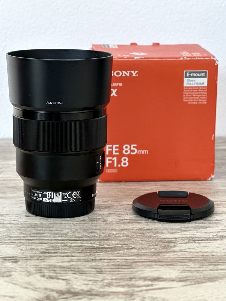 LENTE SONY FE 85mm f/1.8 Full Frame