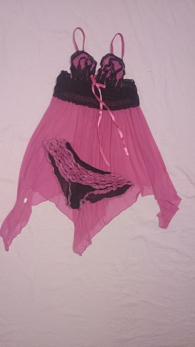 Пеньюар з трусиками, нічна сорочка, білизна