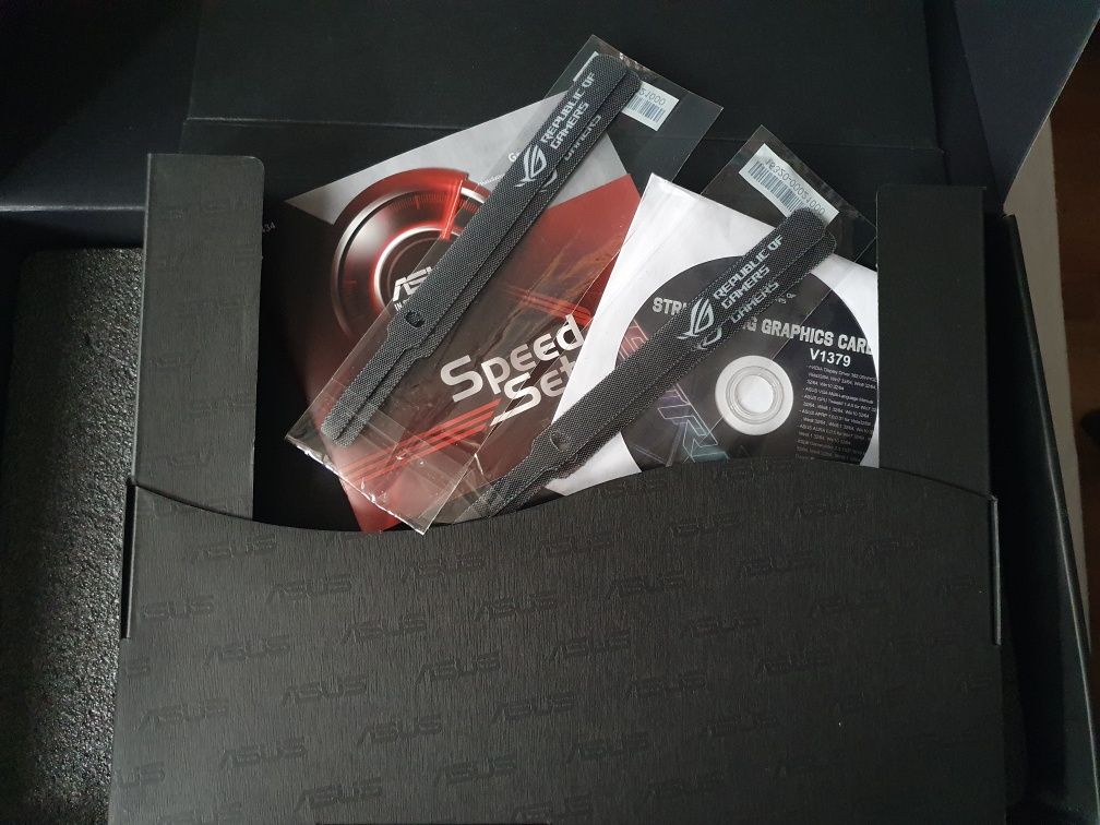 Karta graficzna Asus Strix GTX 1070 8 GB