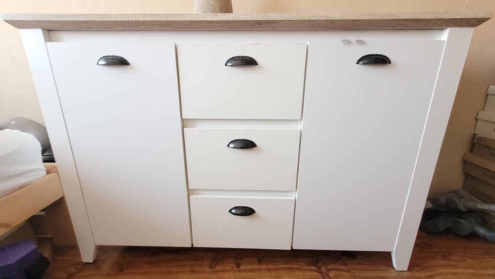 Komoda  biala 120x 80