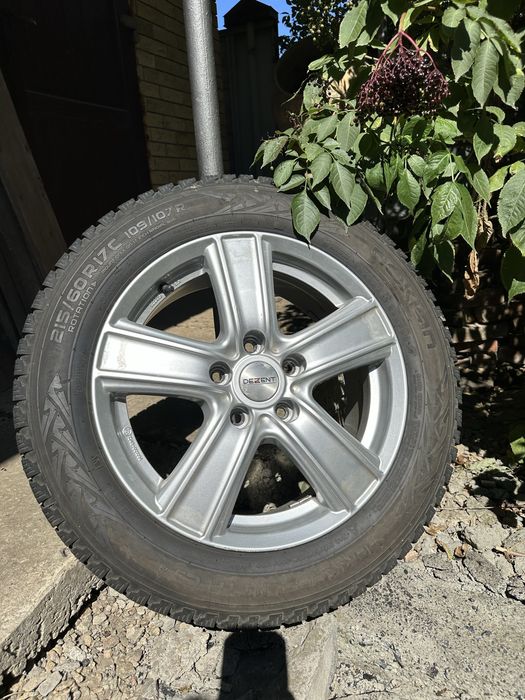 Диски з шинами Dezent 5*120