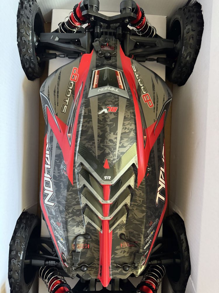 Arrma Typhon 6s blx 1/8