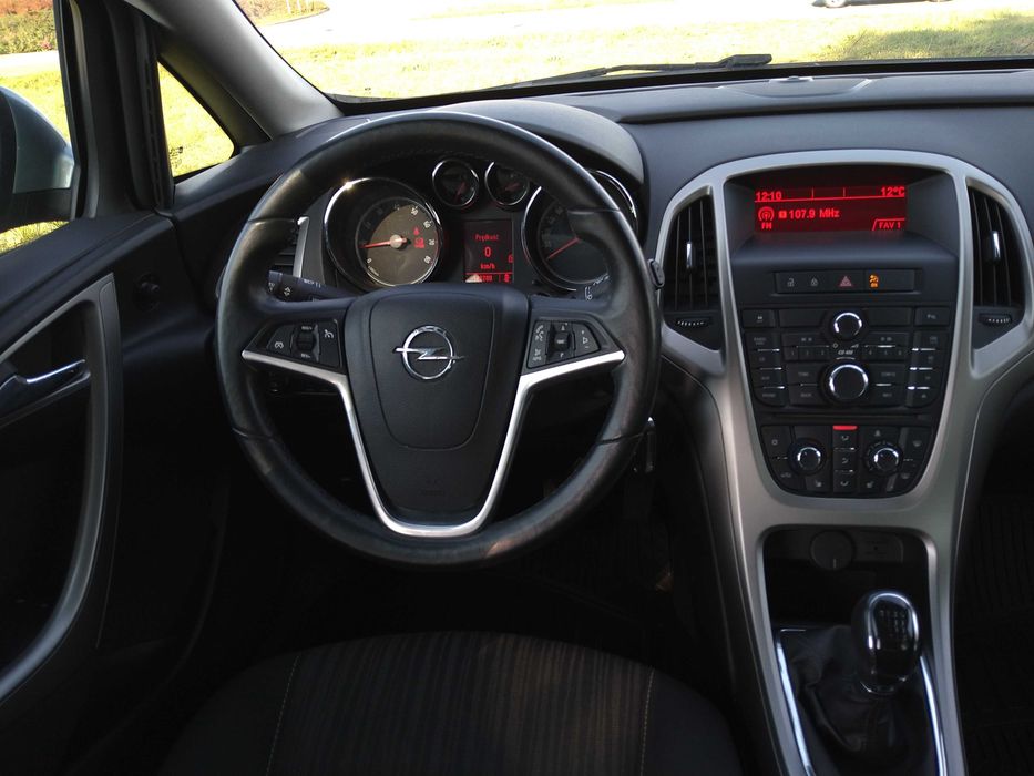 Astra 1,4 Turbo Bardzo ZADBANA 123tyś km  wojew.Śląskie