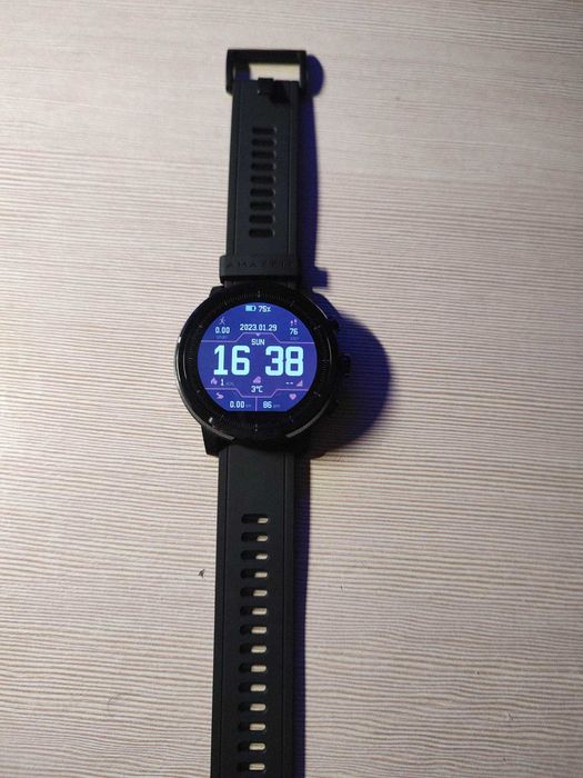 Smartwatch, zegarek Amazfit stratos plus black GPS