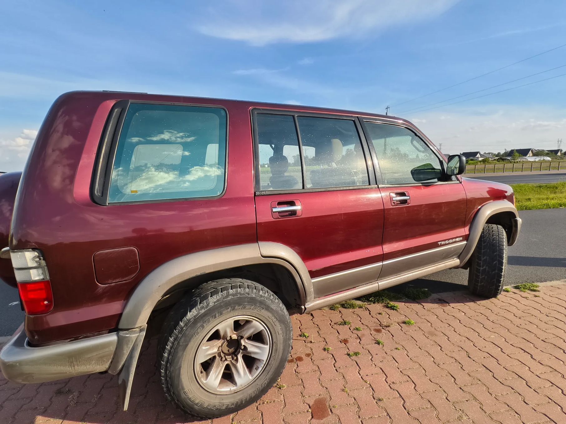 Isuzu Trooper Rezerwacja: Sprzedam Isuzu Trooper 3.5 V6 Benzyna+LPG, 2002 r.