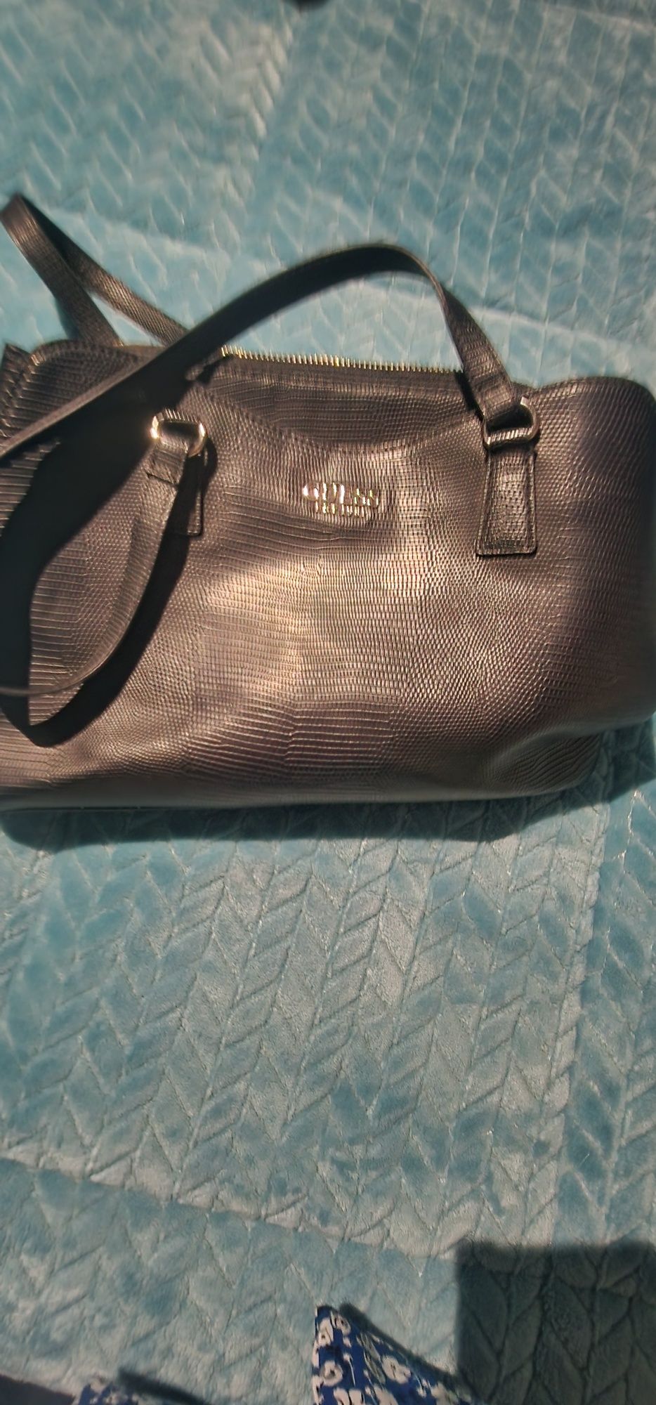 Bolsa  marca guess