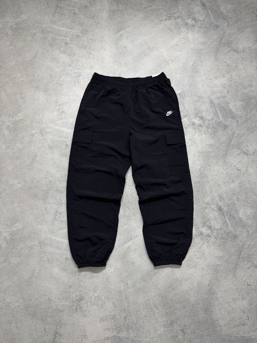 Нейлонові карго штани Nike
