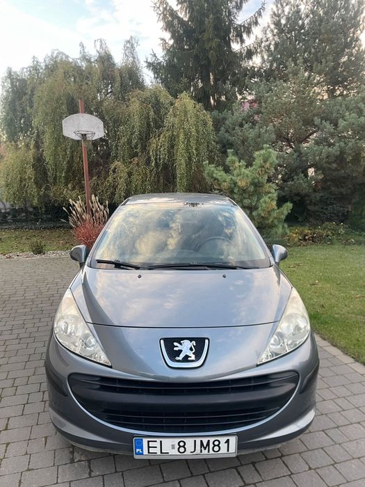 Peugeot 207 Sprzedam auto osobowe