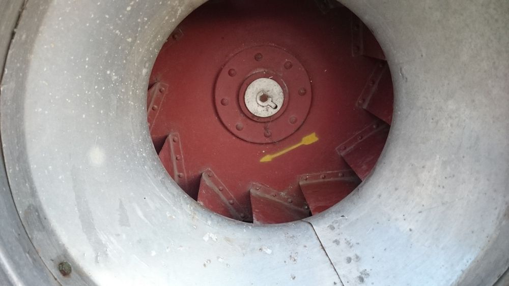 Продам маленьку маленькую вытяжку улитку витяжку улітку ВЦ 4-70 (4)