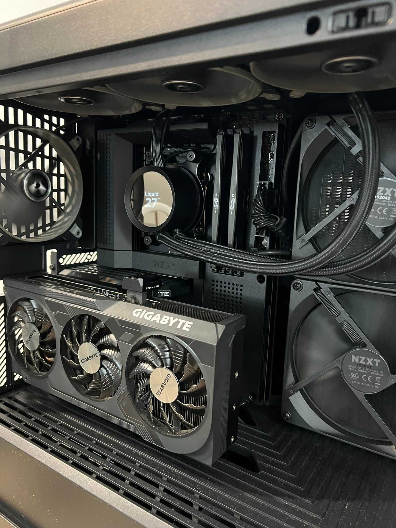 Komputer do gier Ryzen 7 7700 / RTX 4070 SUPER / 32GB DDR5 /NZXT/Hyte