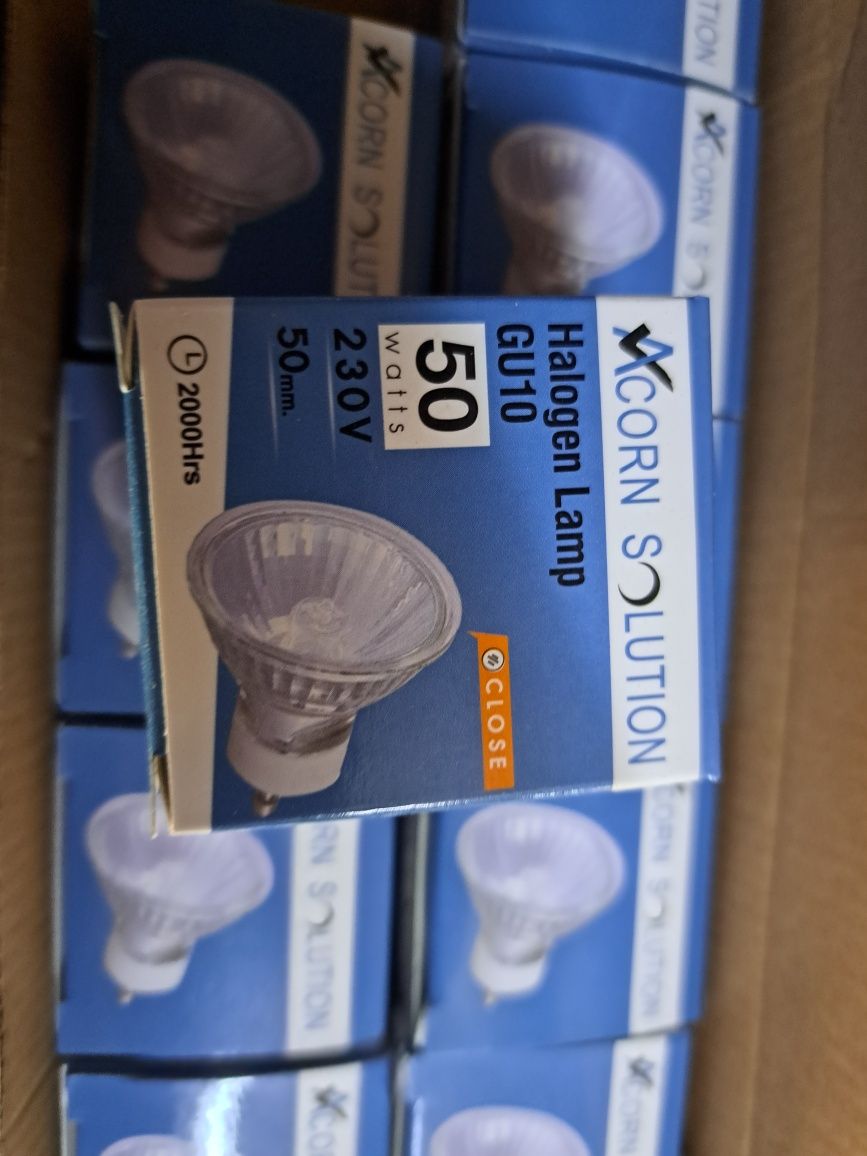 Żarówka halogenowa GU10 230V 50W